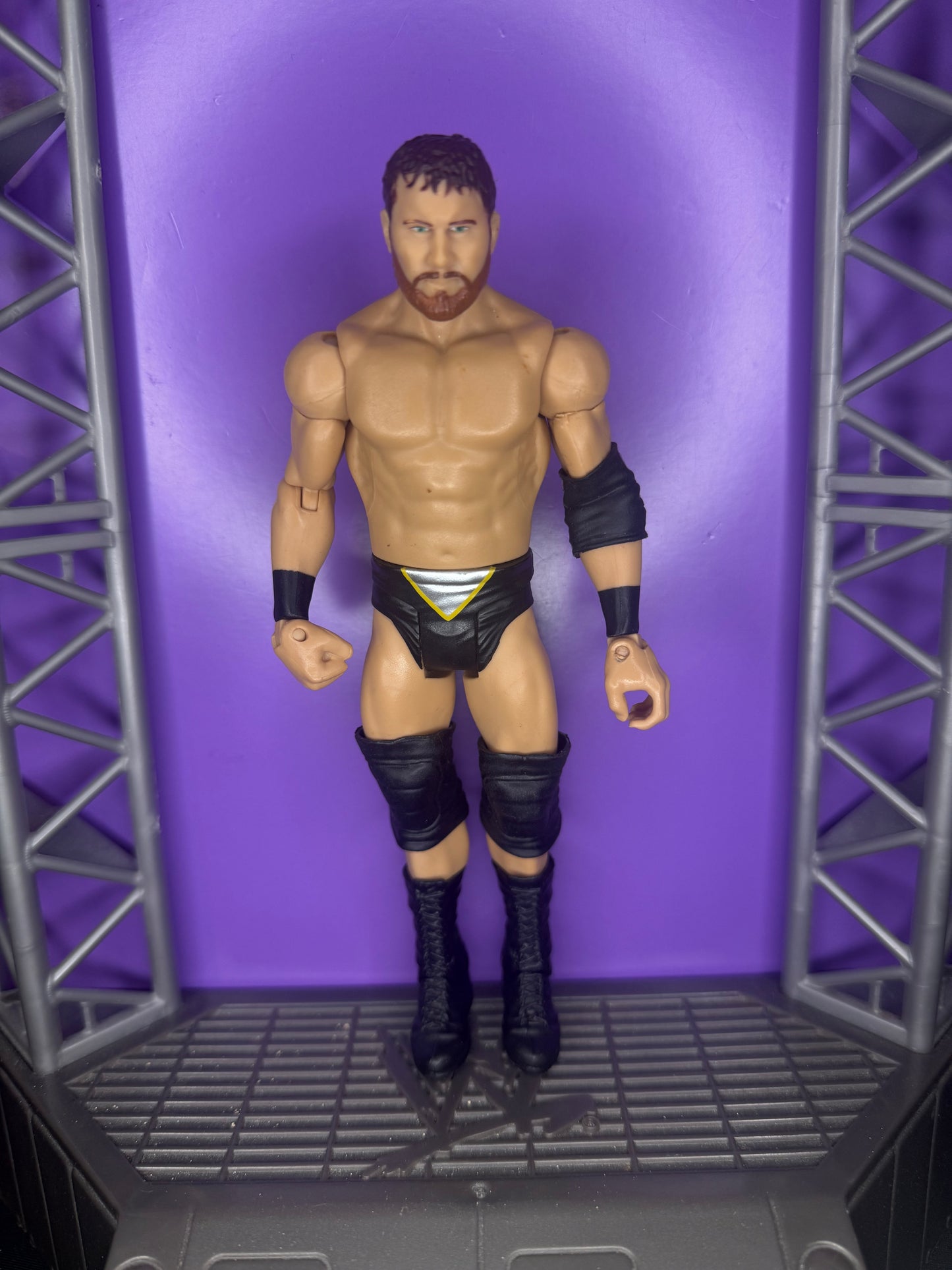Curtis Axel