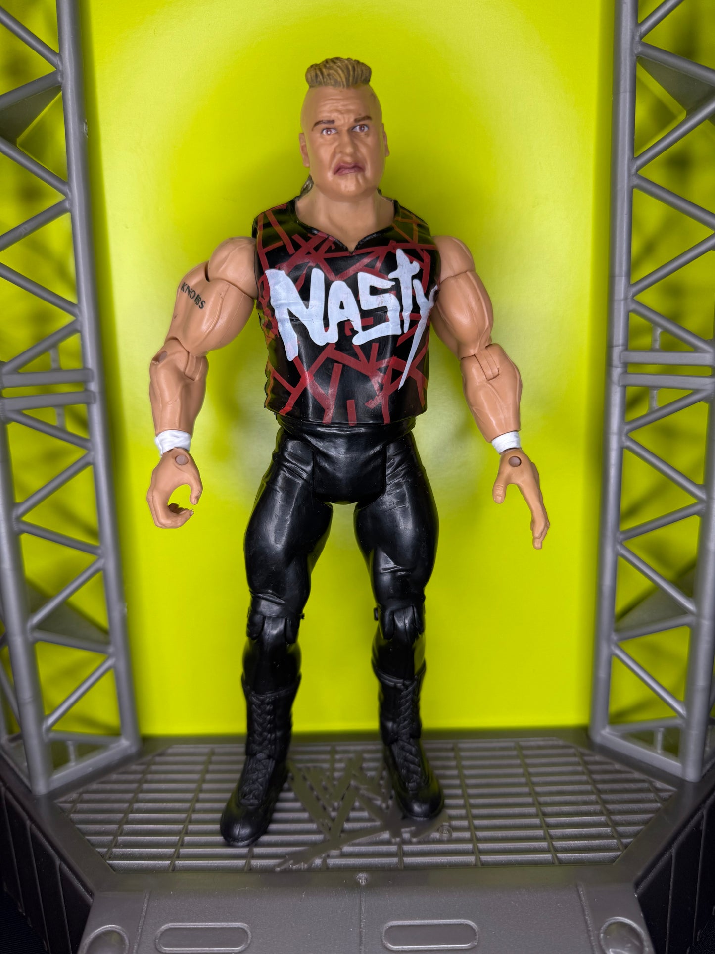 Nasty Boy Knobbs