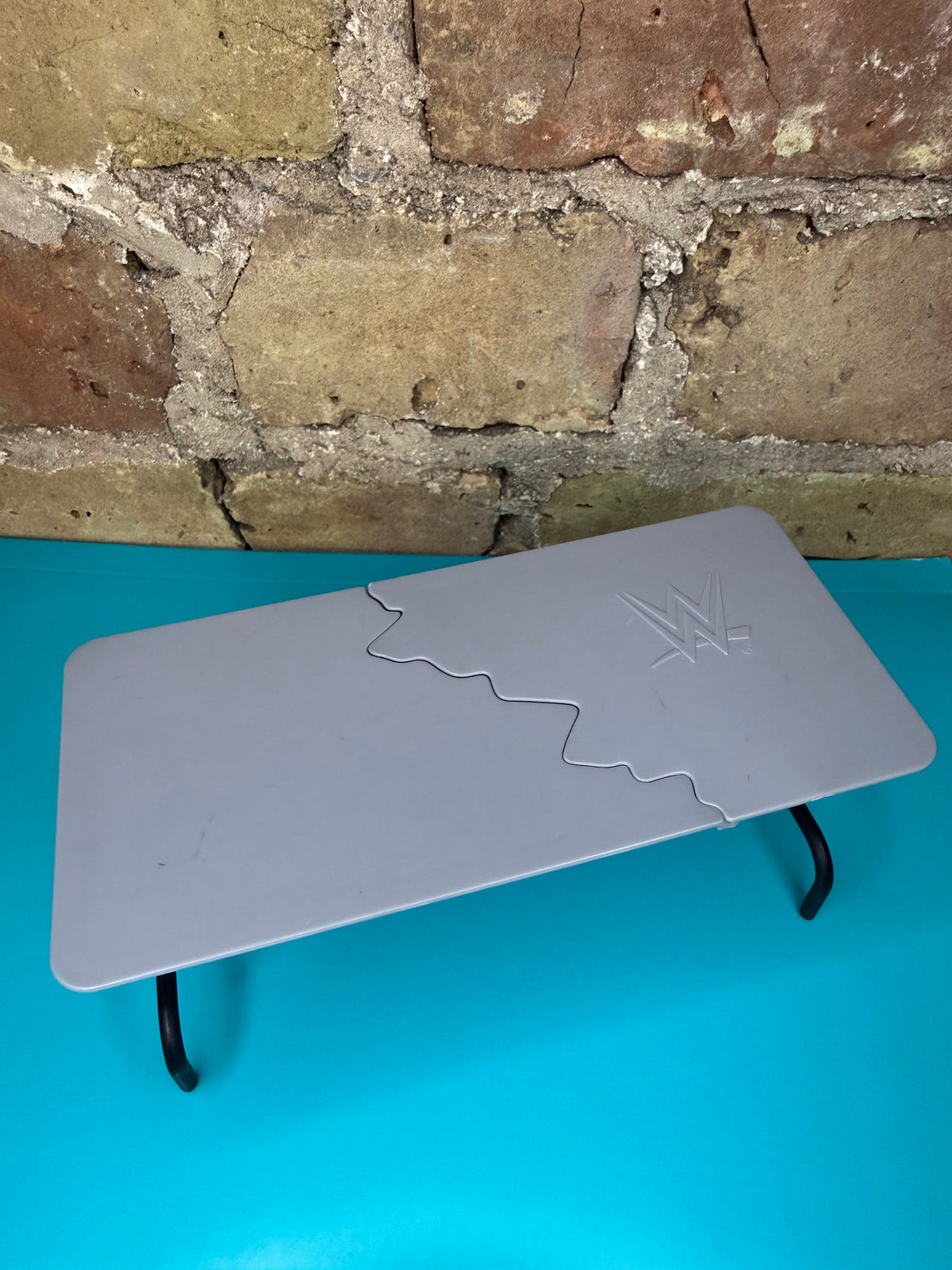 Accessories Breakaway Table