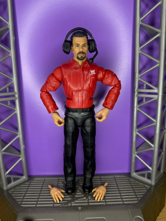 Michael Cole