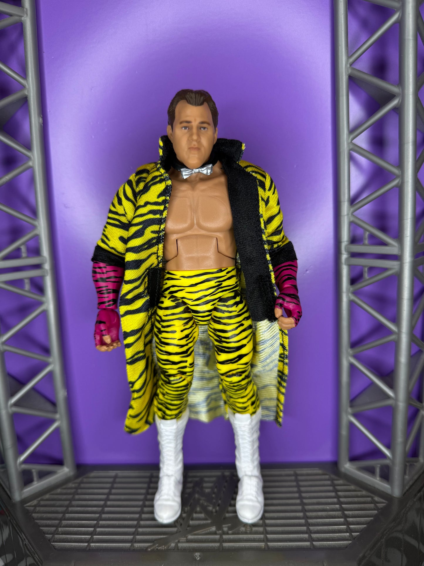 Brutus the Barber Beefcake