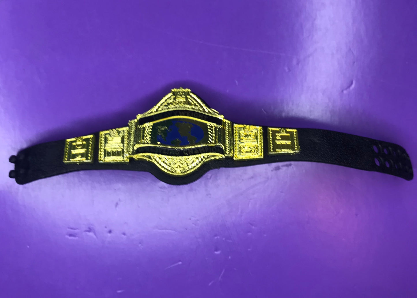 Figure Belt World Heavyweight Championship (classic)