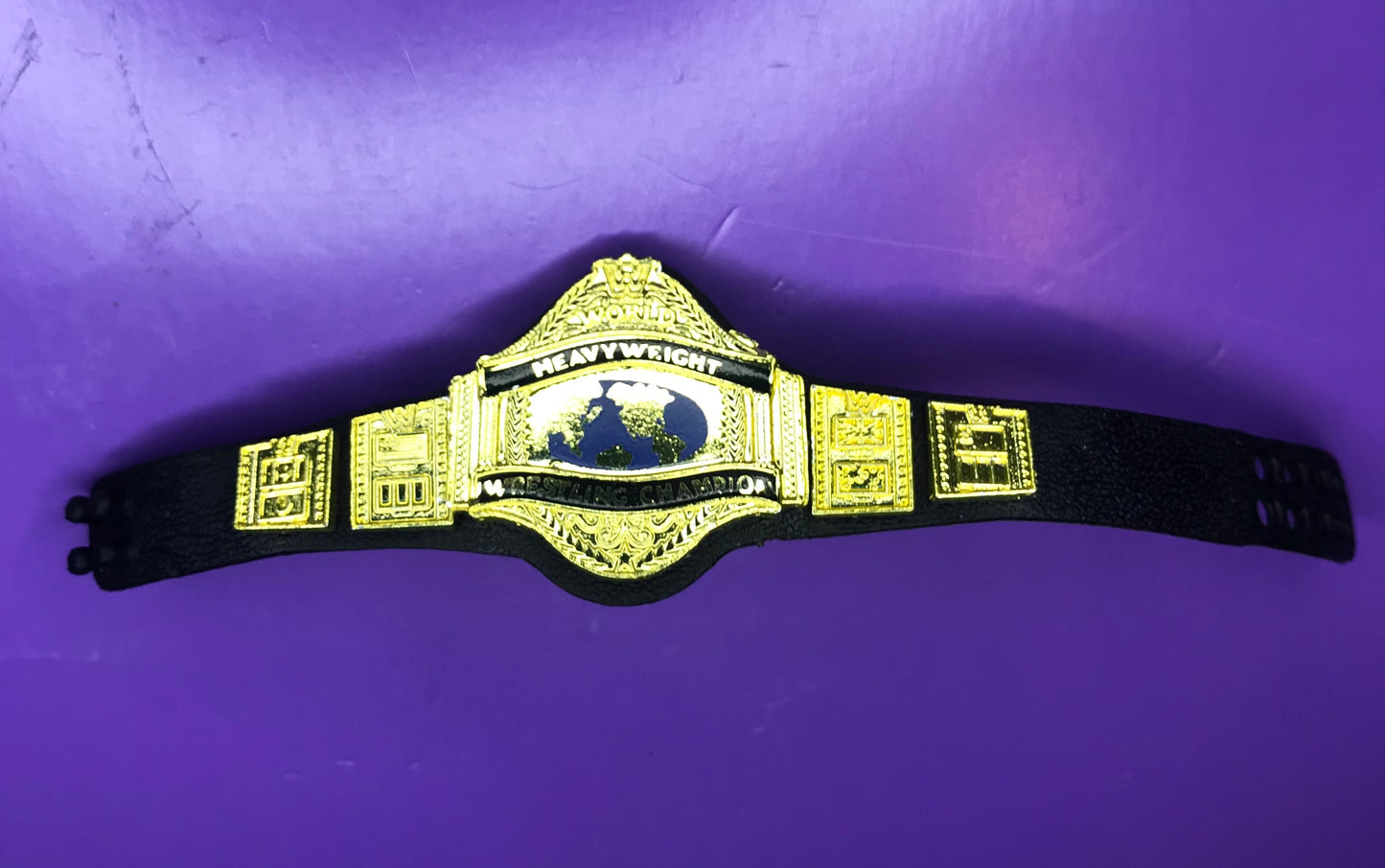 Figure Belt World Heavyweight Championship (classic)